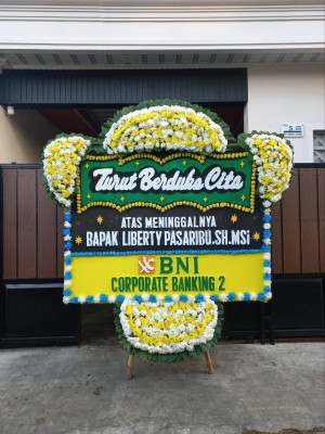 Papan Bunga Duka di Wakate